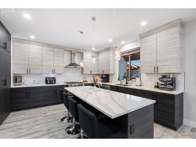 5321 LAKEVIEW Blvd, Lake Oswego, OR 97035