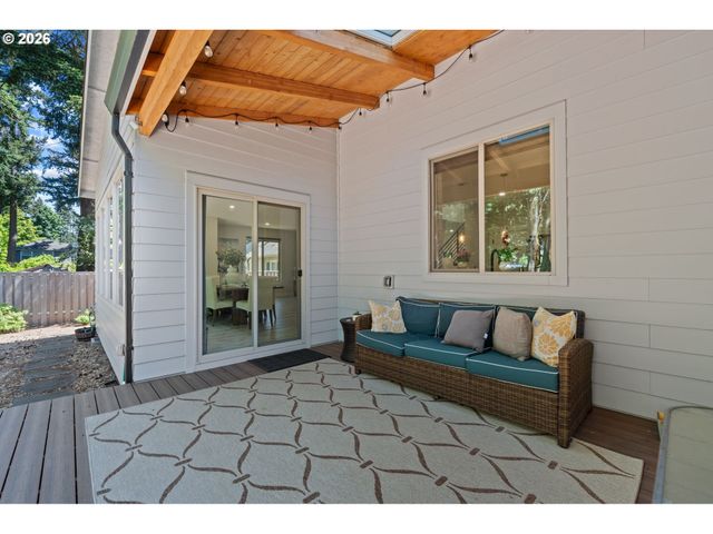 5321 LAKEVIEW Blvd, Lake Oswego, OR 97035