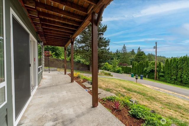 21405 81st Avenue NW, Stanwood, WA 98292