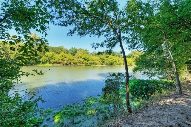 213 River Front DR, Cedar Creek, TX 78612