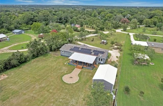 213 River Front DR, Cedar Creek, TX 78612
