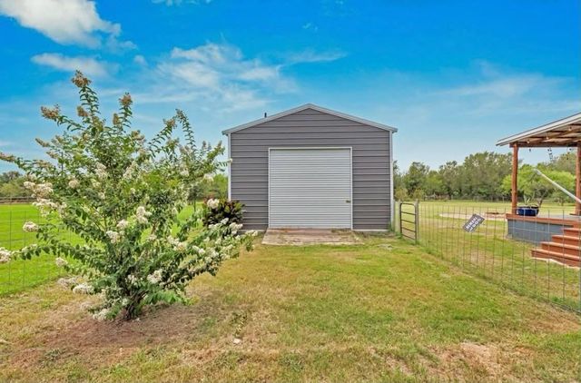 213 River Front DR, Cedar Creek, TX 78612