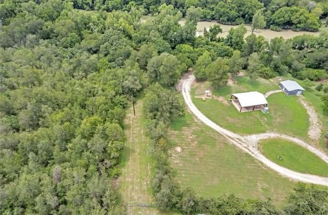 213 River Front DR, Cedar Creek, TX 78612
