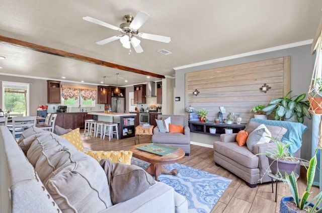 213 River Front DR, Cedar Creek, TX 78612