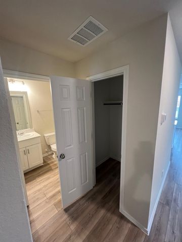 1045 Knightly Lane, Haslet, TX 76052