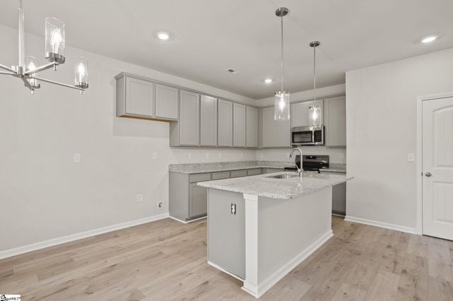 605 Silver Fir Street, Piedmont, SC 29673