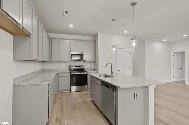 605 Silver Fir Street, Piedmont, SC 29673