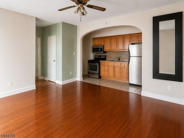 5 Pomona Ave 4A, Newark City, NJ 07112