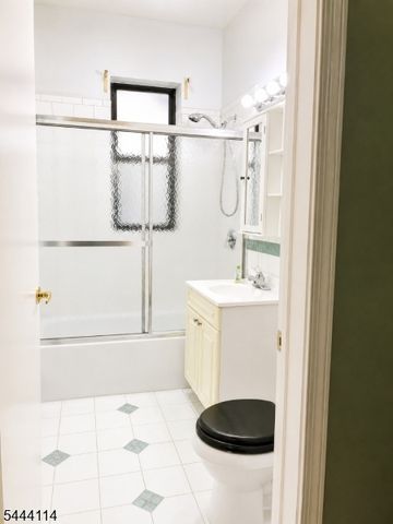 5 Pomona Ave 4A, Newark City, NJ 07112
