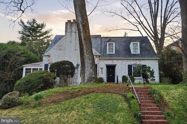 5216 FARRINGTON RD, Bethesda, MD 20816