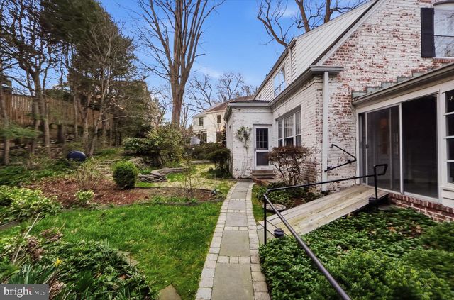 5216 FARRINGTON RD, Bethesda, MD 20816