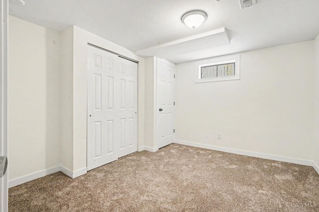 1186 Shepherd Lane, Lincoln Heights, OH 45215