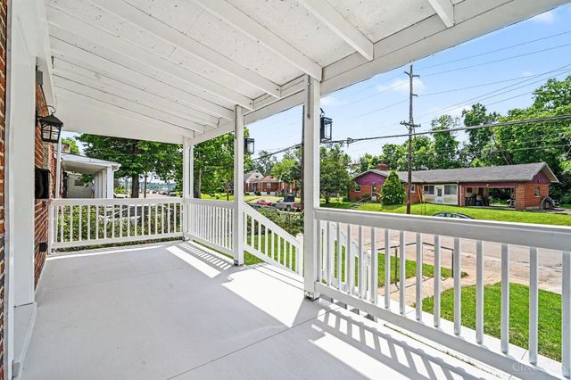1186 Shepherd Lane, Lincoln Heights, OH 45215