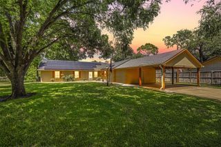 4013 Sioux Court, Granbury, TX 76048