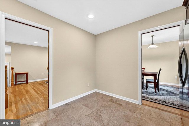 14 WINDSOR DR, Princeton Junction, NJ 08550