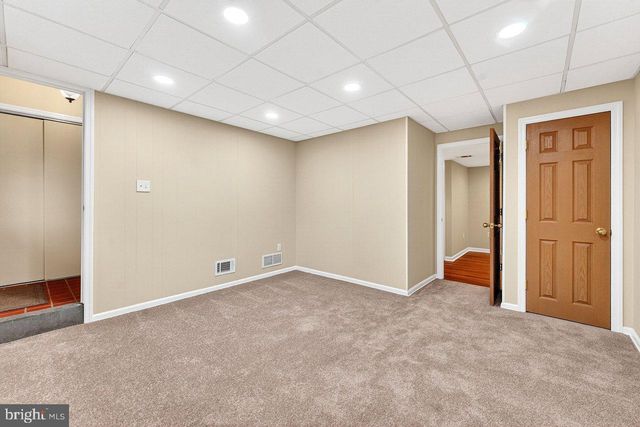 14 WINDSOR DR, Princeton Junction, NJ 08550
