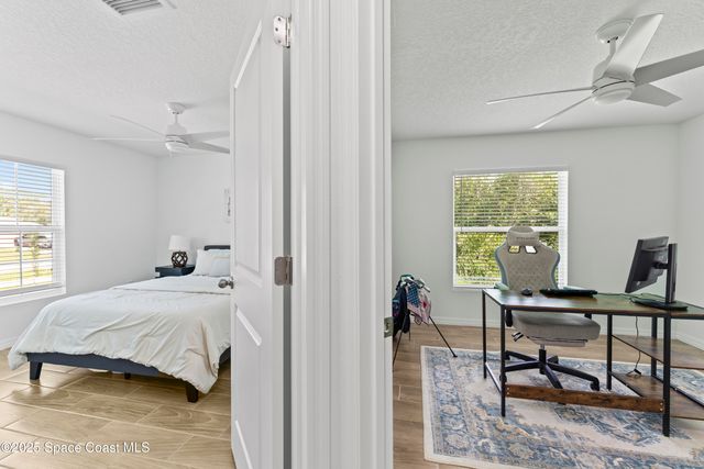 1938 Jupiter Boulevard SW, Palm Bay, FL 32908