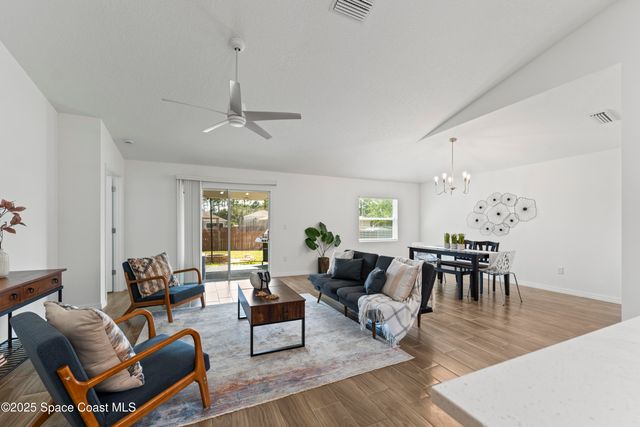 1938 Jupiter Boulevard SW, Palm Bay, FL 32908