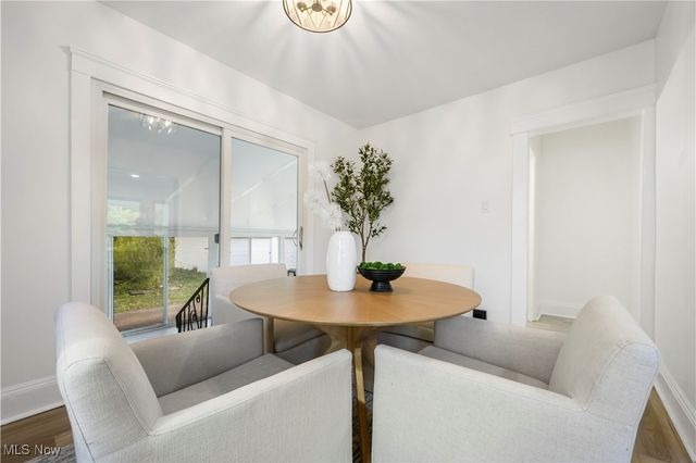 2619 Kingston Road, Cleveland Heights, OH 44118