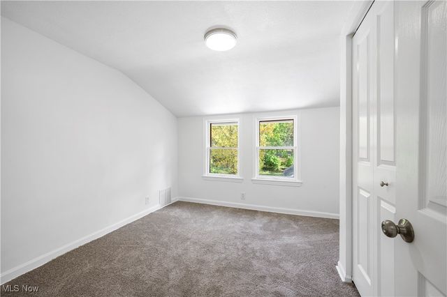 2619 Kingston Road, Cleveland Heights, OH 44118