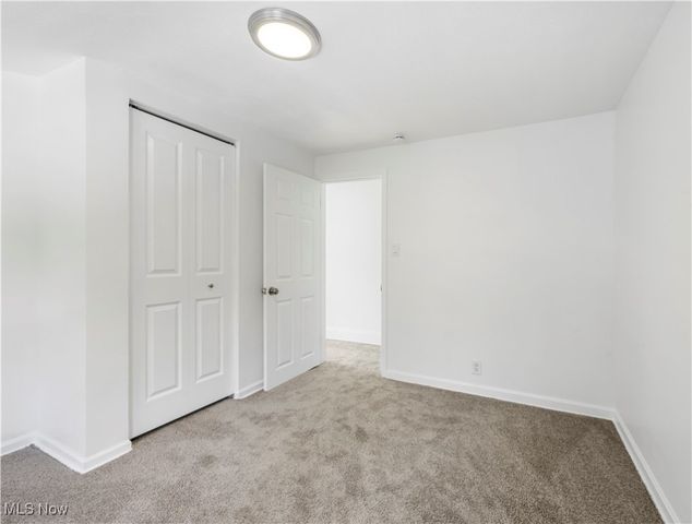 2619 Kingston Road, Cleveland Heights, OH 44118