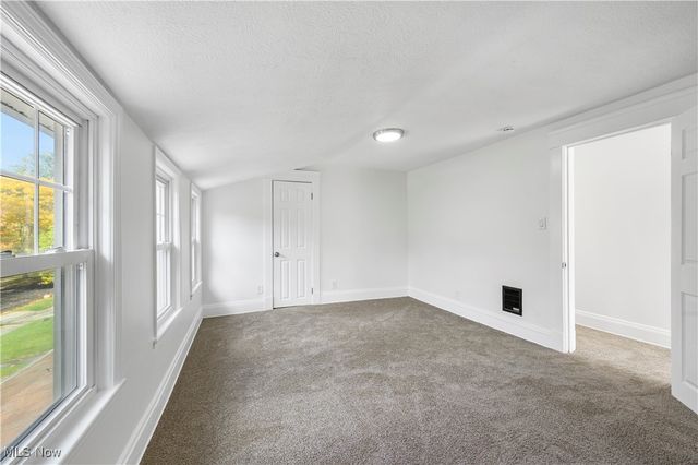 2619 Kingston Road, Cleveland Heights, OH 44118