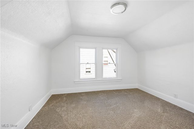 2619 Kingston Road, Cleveland Heights, OH 44118