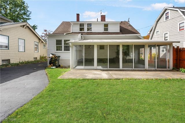 2619 Kingston Road, Cleveland Heights, OH 44118