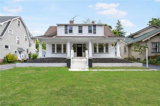 2619 Kingston Road, Cleveland Heights, OH 44118