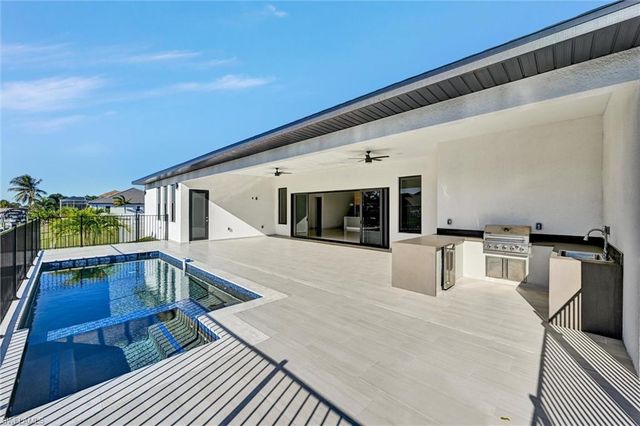 2596 Surfside BLVD, Cape Coral, FL 33914