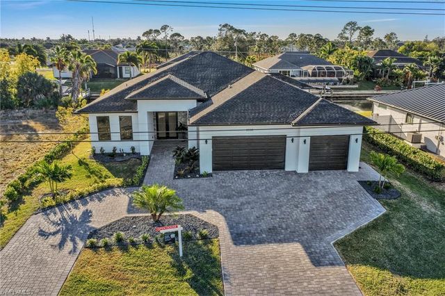2596 Surfside BLVD, Cape Coral, FL 33914