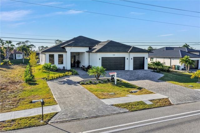 2596 Surfside BLVD, Cape Coral, FL 33914