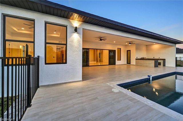 2596 Surfside BLVD, Cape Coral, FL 33914