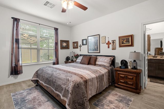 14449 Sunny Bend Way, Conroe, TX 77303