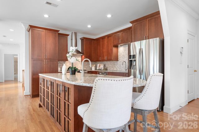 7274 Woodside Court, Denver, NC 28037