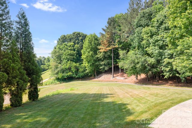 7274 Woodside Court, Denver, NC 28037
