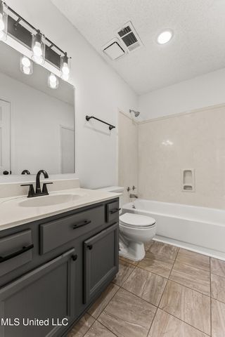 7235 Cedardale Road, Olive Branch, MS 38654