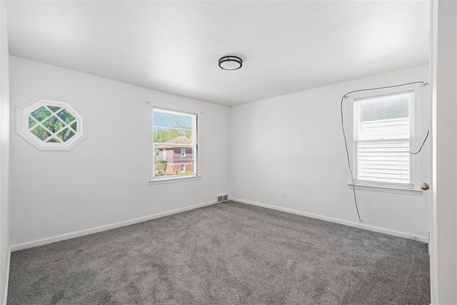 10327 Kramer Street, Detroit, MI 48204