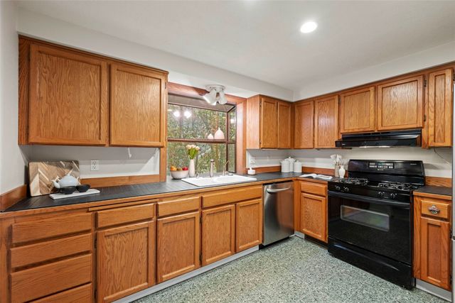 19809 97th Avenue S, Renton, WA 98055