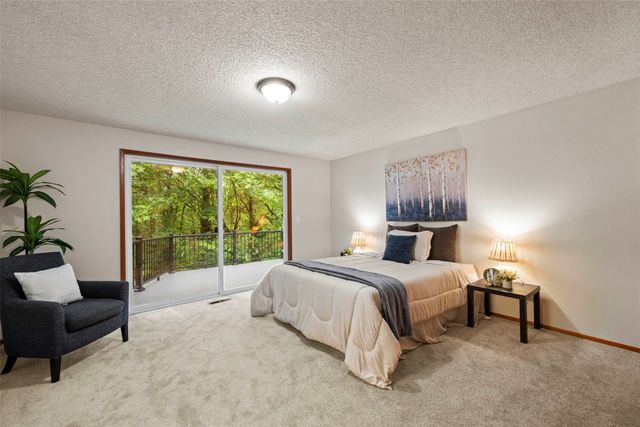 19809 97th Avenue S, Renton, WA 98055