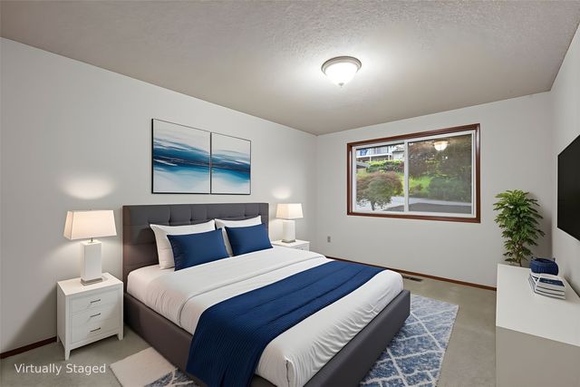 19809 97th Avenue S, Renton, WA 98055