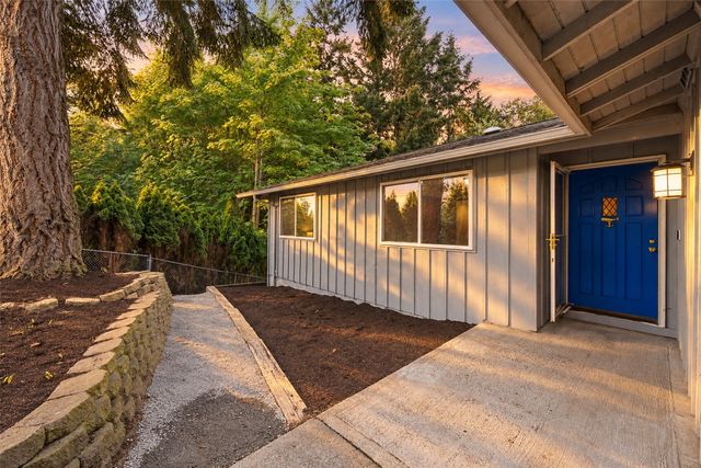 19809 97th Avenue S, Renton, WA 98055