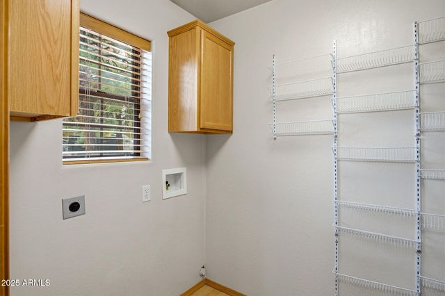 2677 PALOMINO Trail, Overgaard, AZ 85933