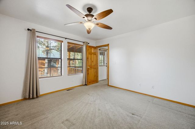 2677 PALOMINO Trail, Overgaard, AZ 85933