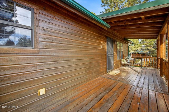 2677 PALOMINO Trail, Overgaard, AZ 85933