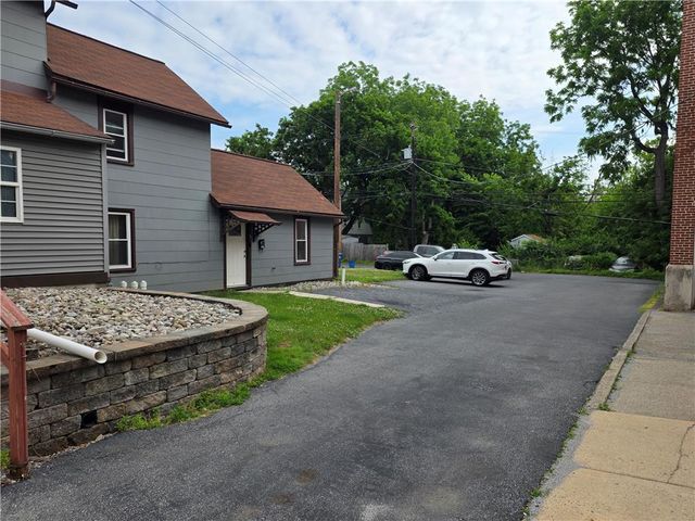 1249 Main Street, Northampton Boro, PA 18067