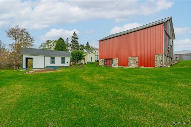 5028 Lower Mountain Road, Cambria, NY 14094