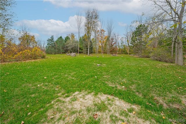 5028 Lower Mountain Road, Cambria, NY 14094