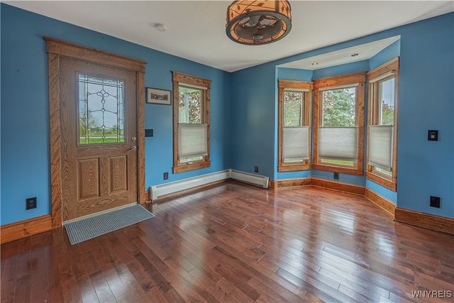 5028 Lower Mountain Road, Cambria, NY 14094