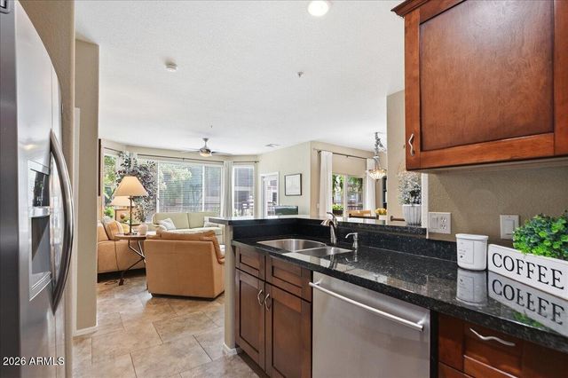 435 W RIO SALADO Parkway 111, Tempe, AZ 85281